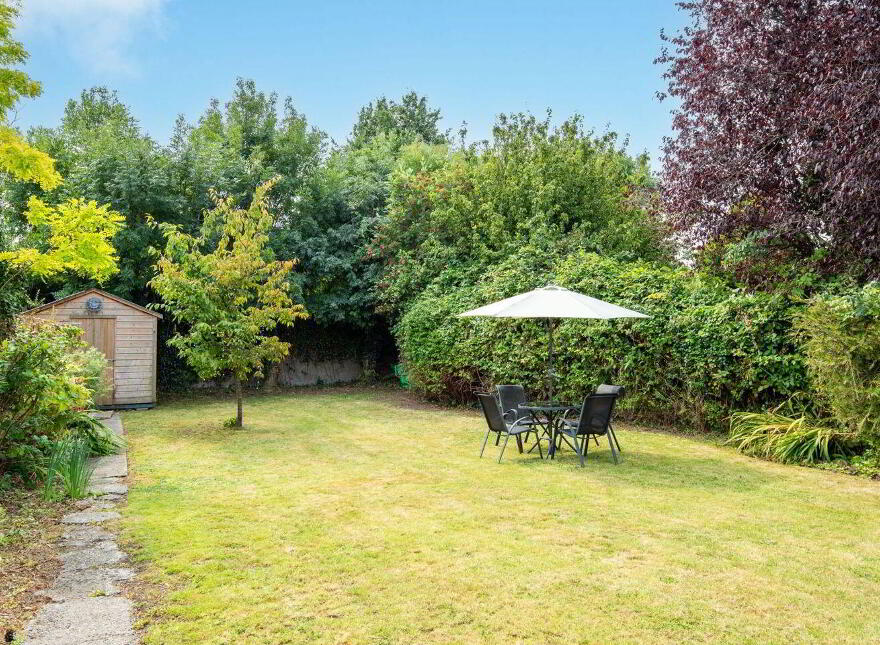 33 Dangan Park, Kimmage, D12V027