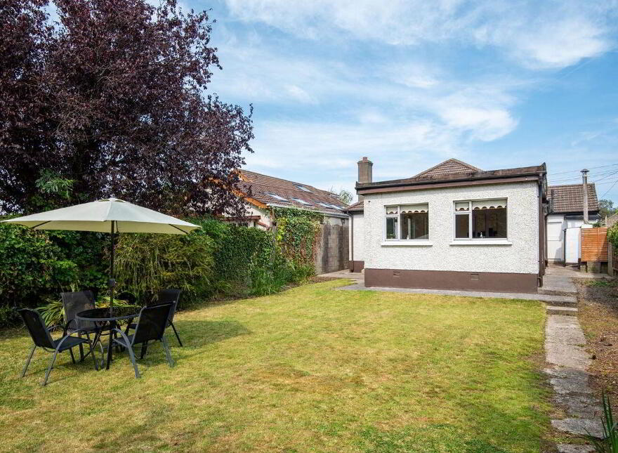 33 Dangan Park, Kimmage, D12V027