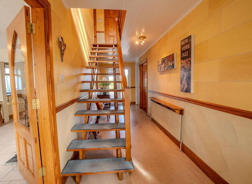 Ballynastangford Upper, Claremorris, F12N280