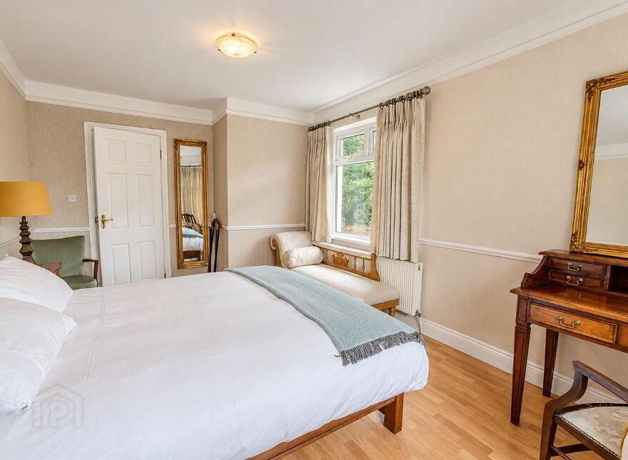 Ballynastangford Upper, Claremorris, F12N280