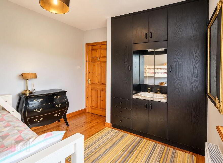 Ballynastangford Upper, Claremorris, F12N280