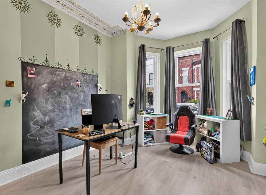 2 Chichester Avenue, Belfast, BT15 5EH