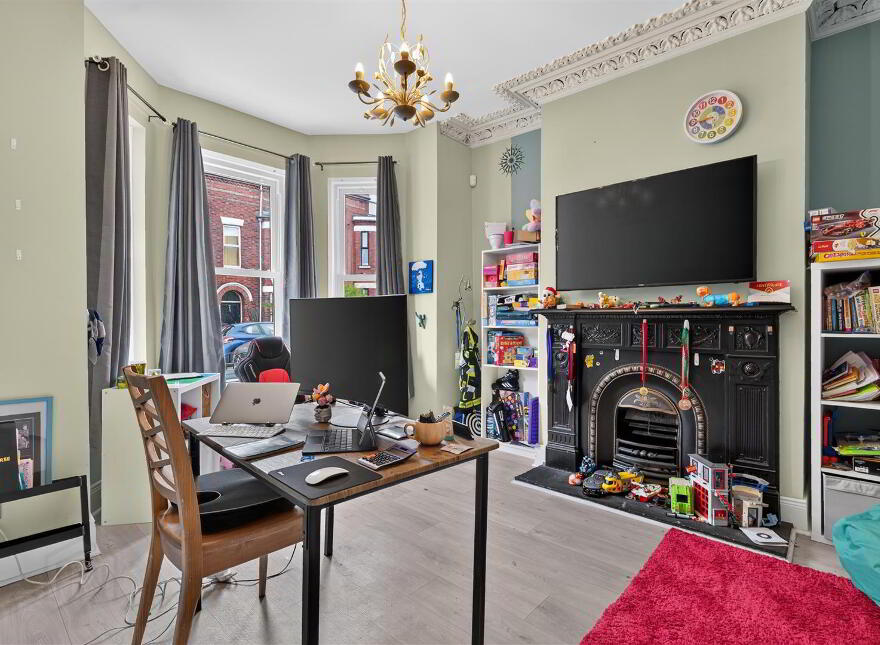 2 Chichester Avenue, Belfast, BT15 5EH