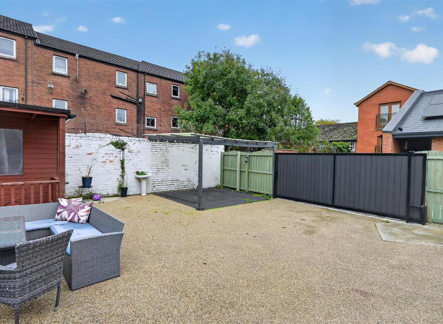 2 Chichester Avenue, Belfast, BT15 5EH