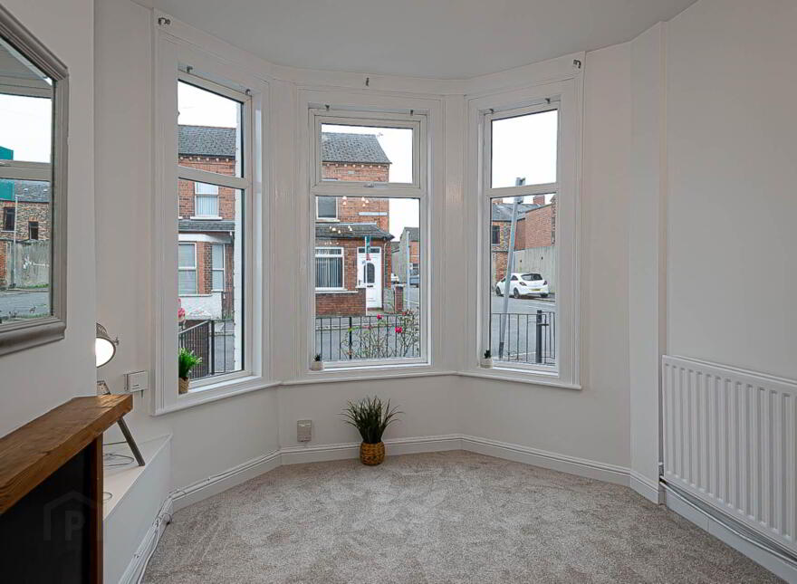 35 Titania Street, Cregagh Road, Belfast, BT6 8NT