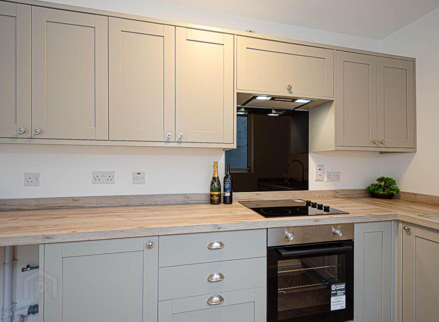 35 Titania Street, Cregagh Road, Belfast, BT6 8NT
