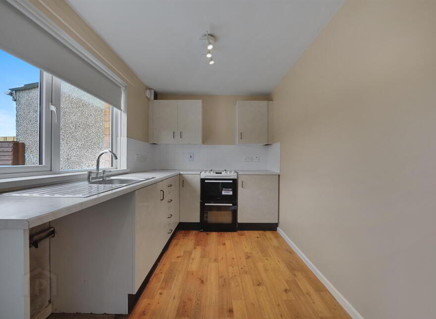 18 The Glade, Newtownabbey, BT36 5NW