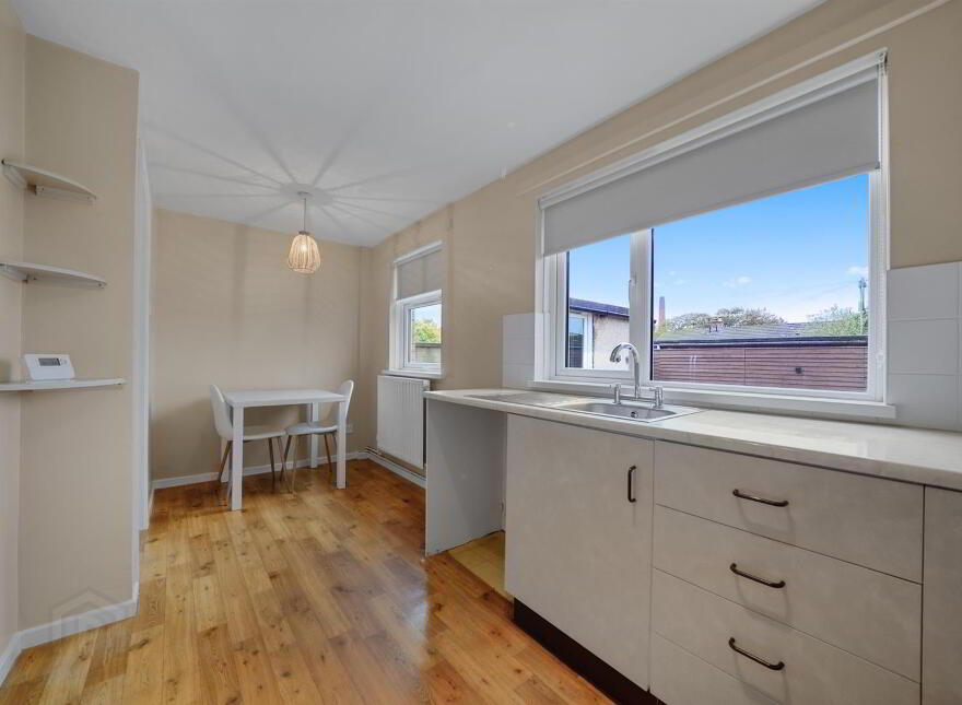 18 The Glade, Newtownabbey, BT36 5NW