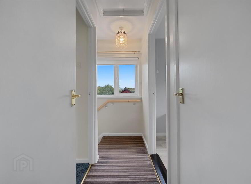 18 The Glade, Newtownabbey, BT36 5NW