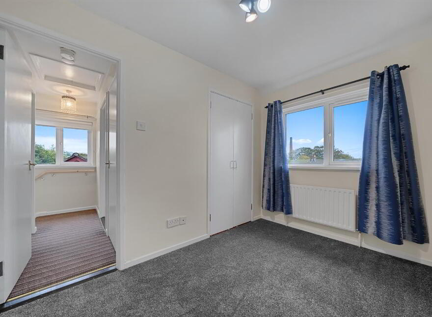 18 The Glade, Newtownabbey, BT36 5NW