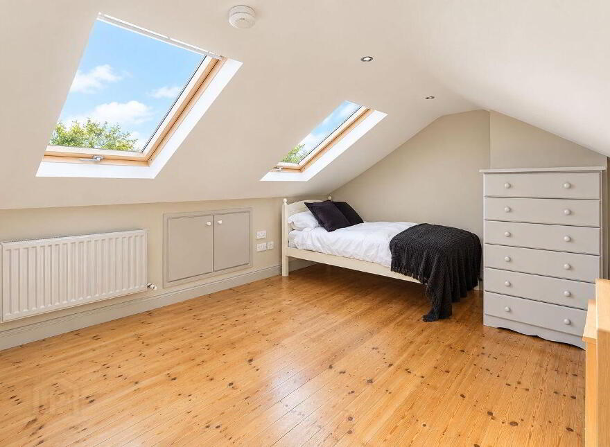 16 Glencairn Green, The Gallops, Leopardstown, Leopardstown, D18P6F6