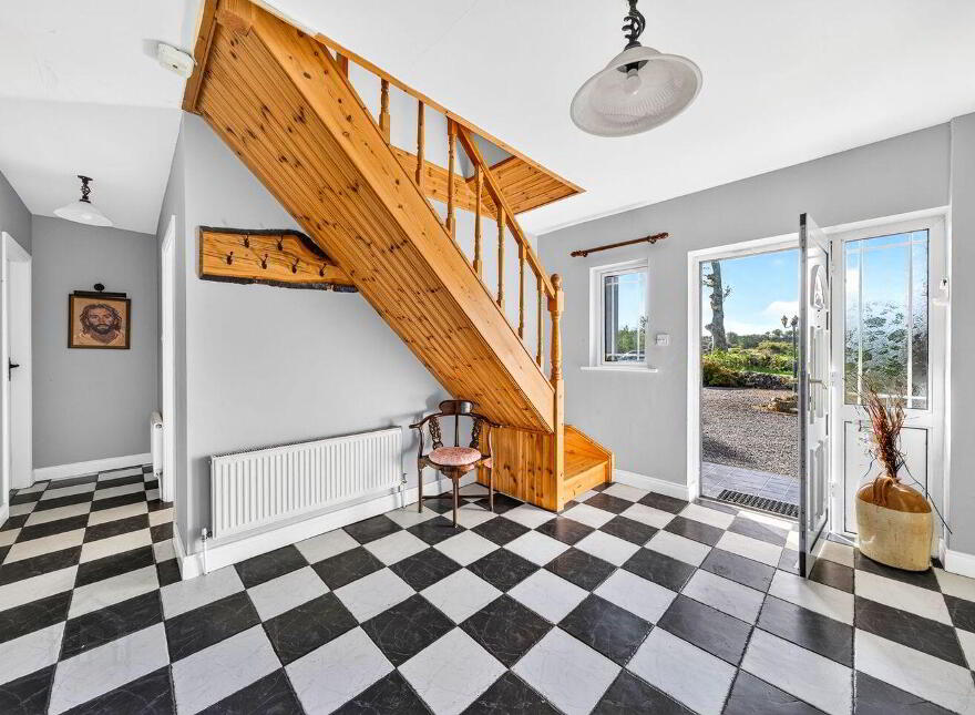 The Avenue, Ballyclare, Ferbane, R42VE40