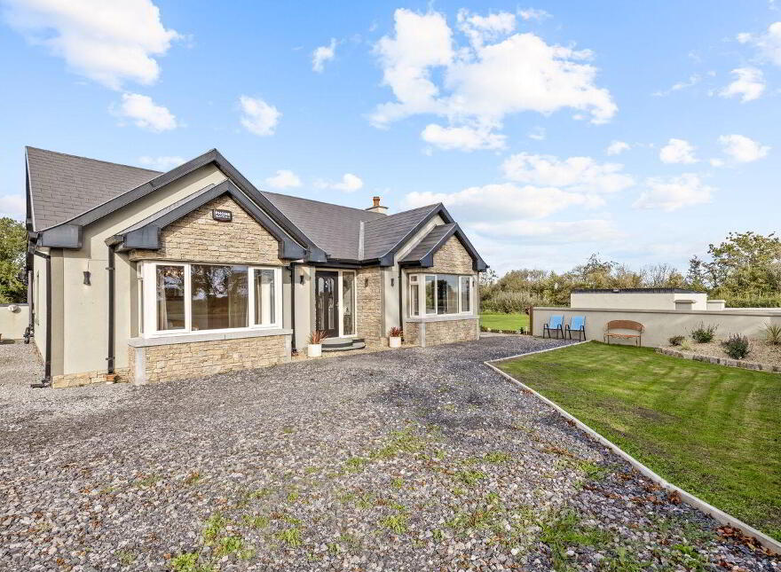 Tirernan, Ballickmoyler, R93F7D2