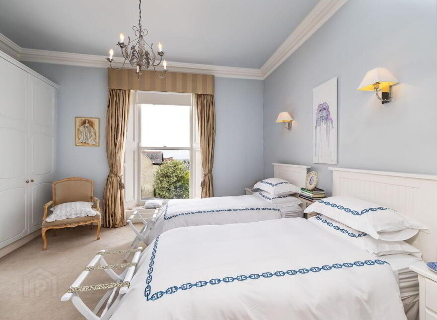 1 Seapoint Manor, 4 Seapoint Avenue, Blackrock, Blackrock, A94C3H5