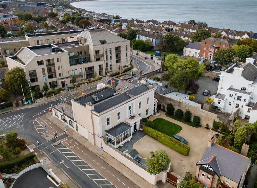 1 Seapoint Manor, 4 Seapoint Avenue, Blackrock, Blackrock, A94C3H5