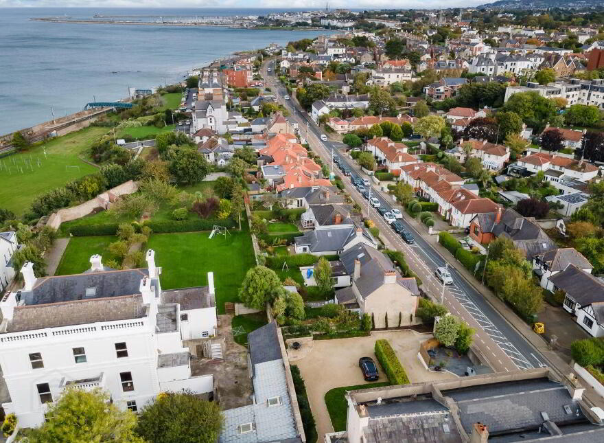 1 Seapoint Manor, 4 Seapoint Avenue, Blackrock, Blackrock, A94C3H5