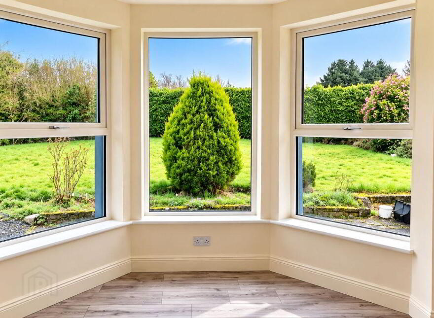 Donard, Knockroe, Castlerea, F45RW72