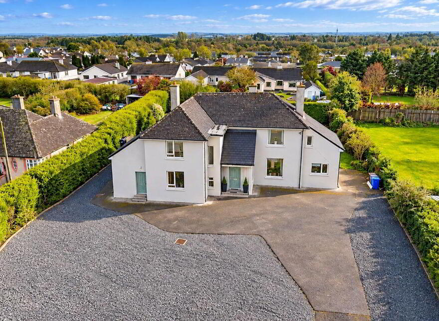 Donard, Knockroe, Castlerea, F45RW72