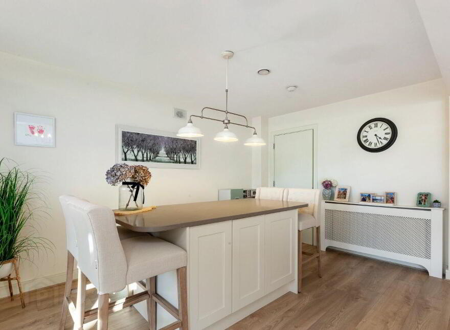 24 Diswellstown Drive, Hamilton Park, Dublin 15, D15XHY9