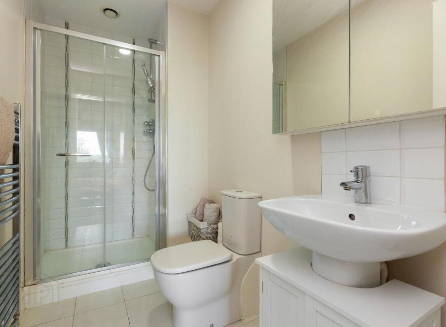 24 Diswellstown Drive, Hamilton Park, Dublin 15, D15XHY9