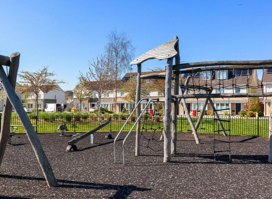 24 Diswellstown Drive, Hamilton Park, Dublin 15, D15XHY9