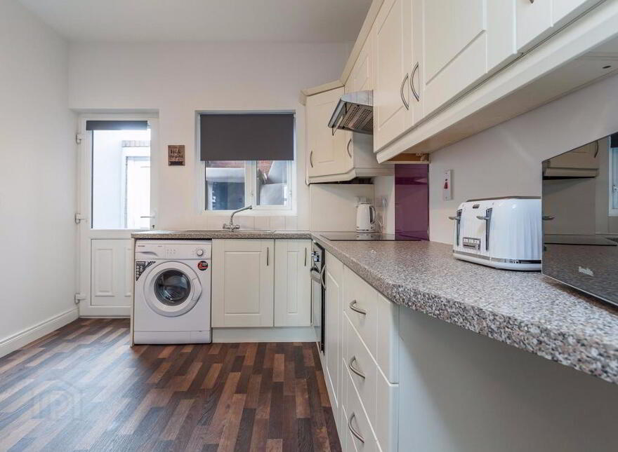 223 Donegall Road, Belfast South, Belfast, BT12 5PZ