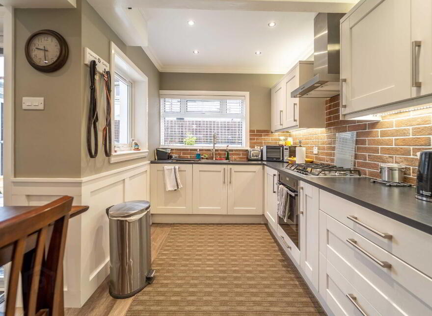 23 Springwell Crescent, Groomsport, BT19 6JZ