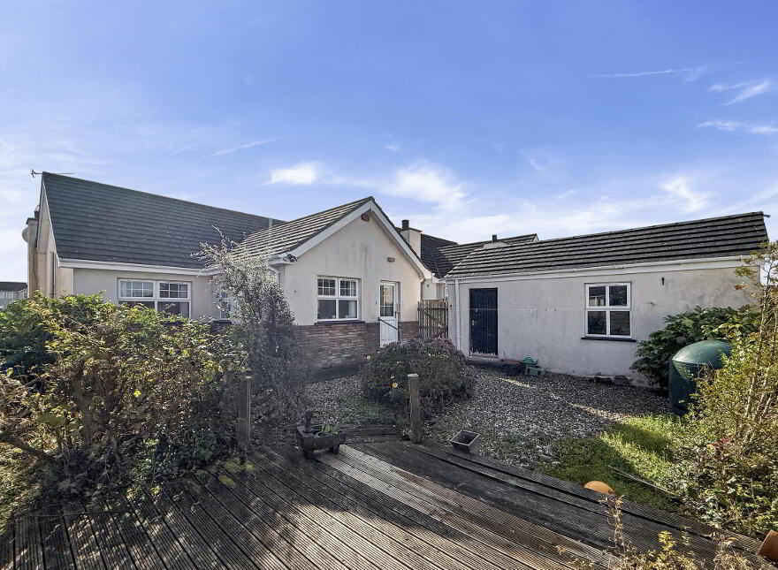 5 Primrose Park, Portrush, BT56 8TD