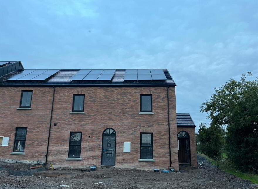 The Weaver, Hinchfields, Ballynahinch, BT24 8GB photo