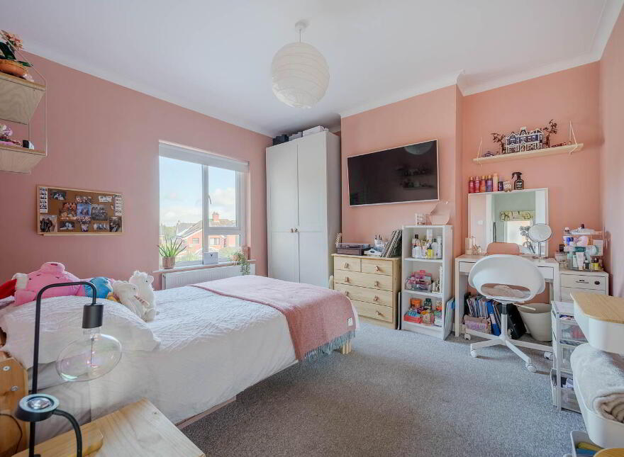 45 Kilhorne Gardens, Belfast, BT5 6NT