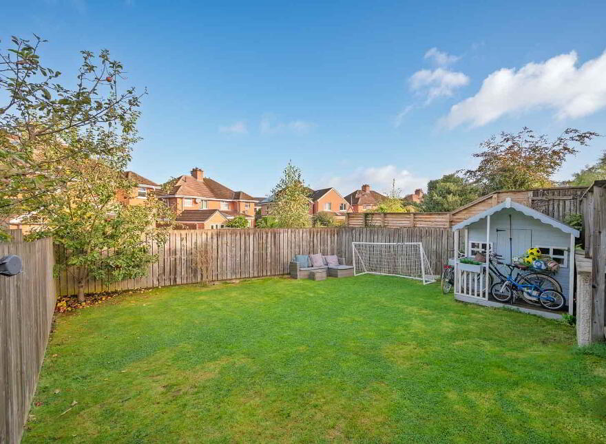 45 Kilhorne Gardens, Belfast, BT5 6NT