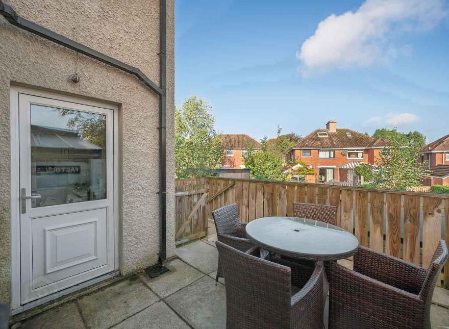 45 Kilhorne Gardens, Belfast, BT5 6NT
