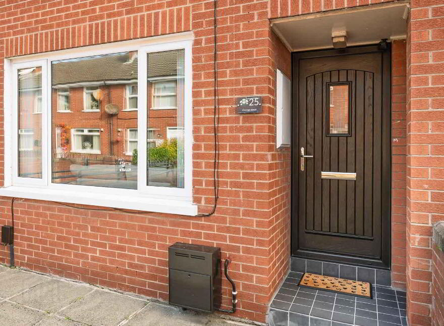 25 Vicarage Street, Belfast, BT5 4HX