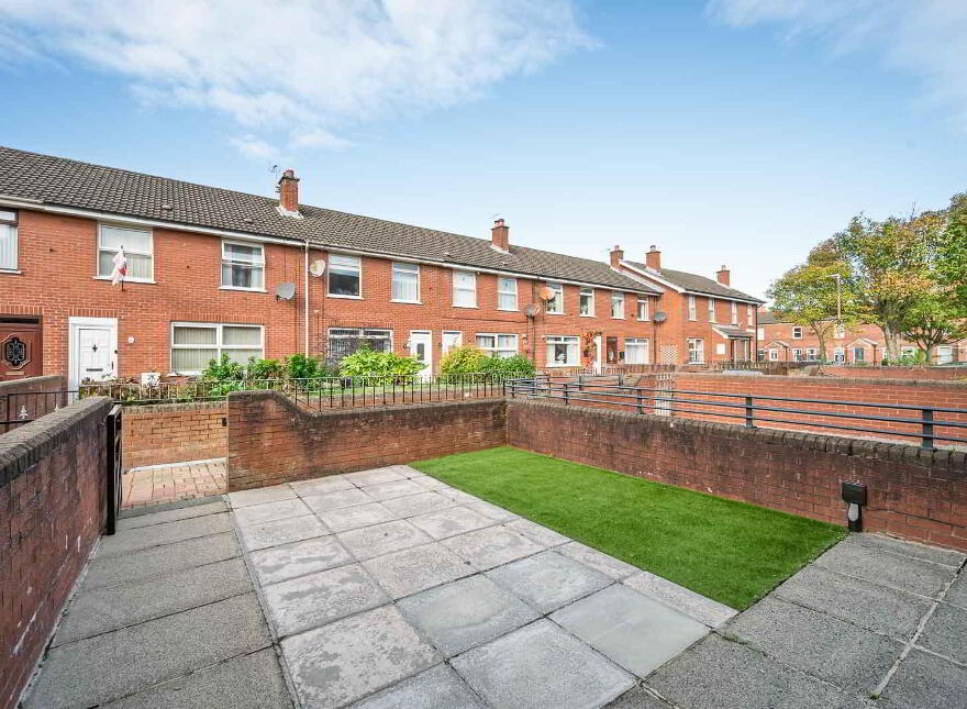 25 Vicarage Street, Belfast, BT5 4HX