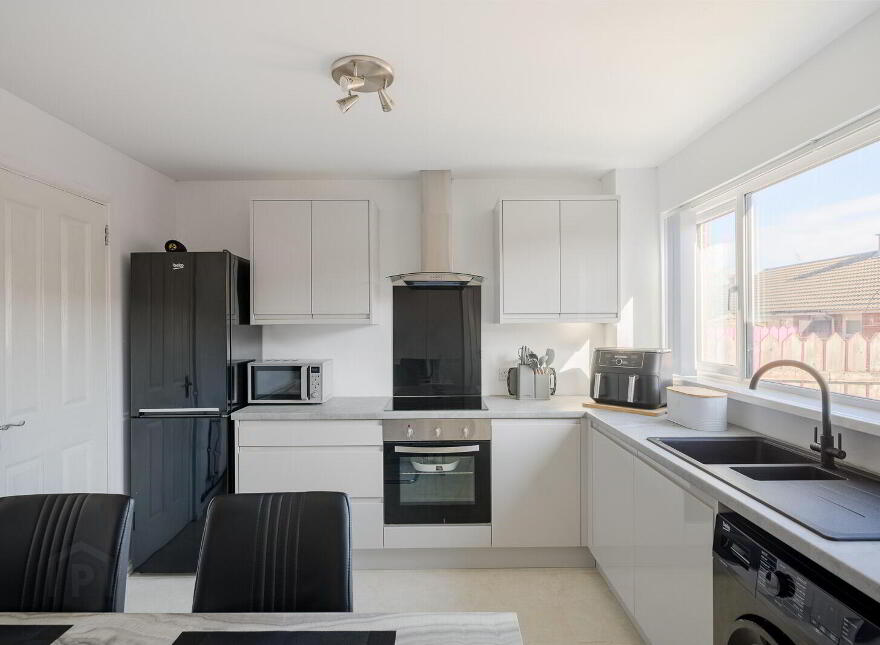 25 Vicarage Street, Belfast, BT5 4HX