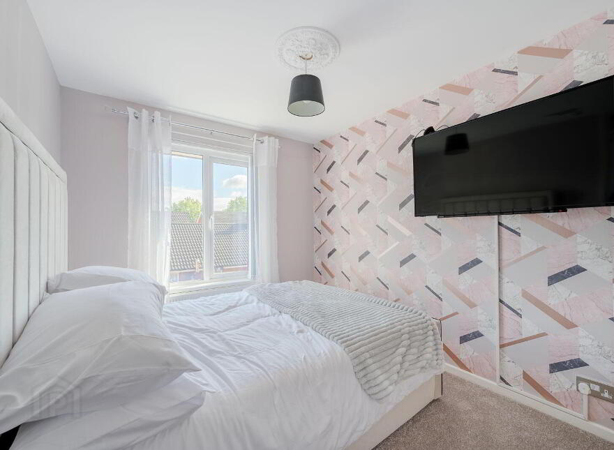 25 Vicarage Street, Belfast, BT5 4HX