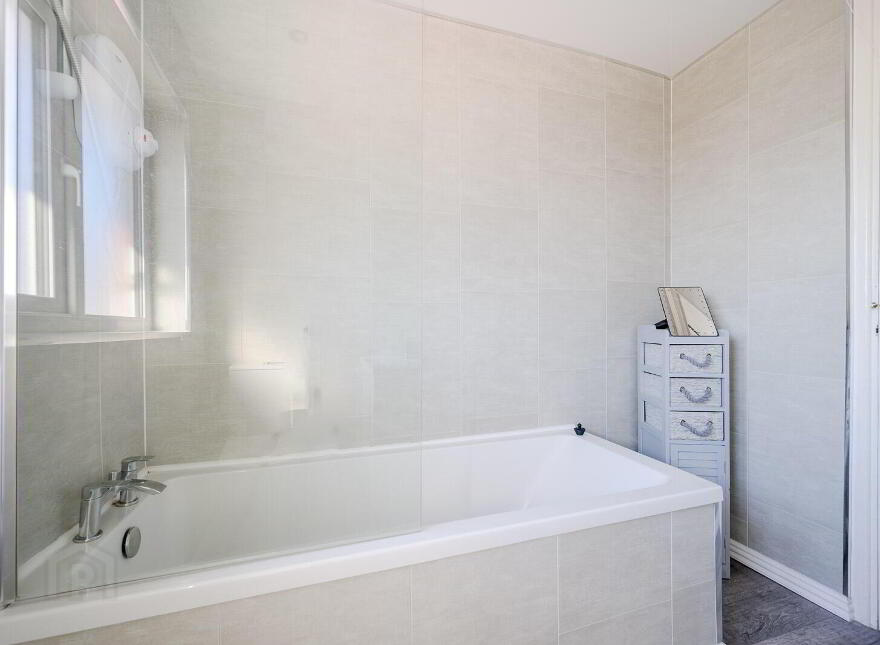25 Vicarage Street, Belfast, BT5 4HX
