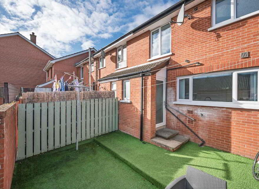 25 Vicarage Street, Belfast, BT5 4HX