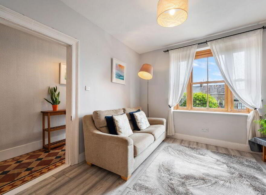 11 Woodland Villas, Alexandra Road, St. Lukes, T23KFN8