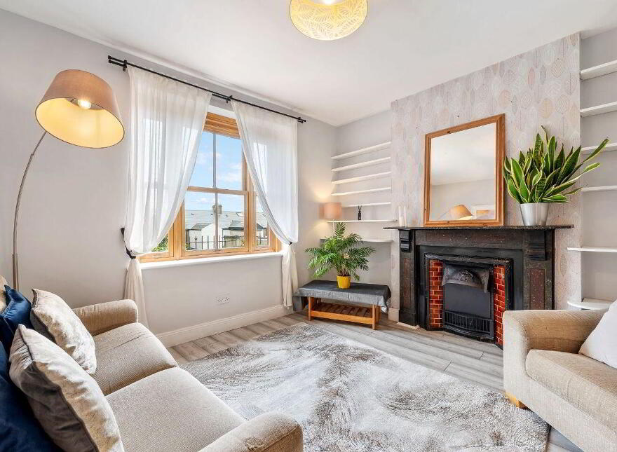 11 Woodland Villas, Alexandra Road, St. Lukes, T23KFN8
