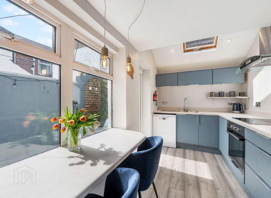 11 Woodland Villas, Alexandra Road, St. Lukes, T23KFN8