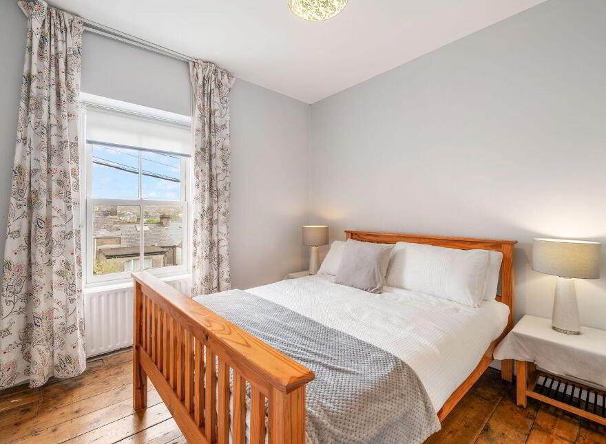 11 Woodland Villas, Alexandra Road, St. Lukes, T23KFN8