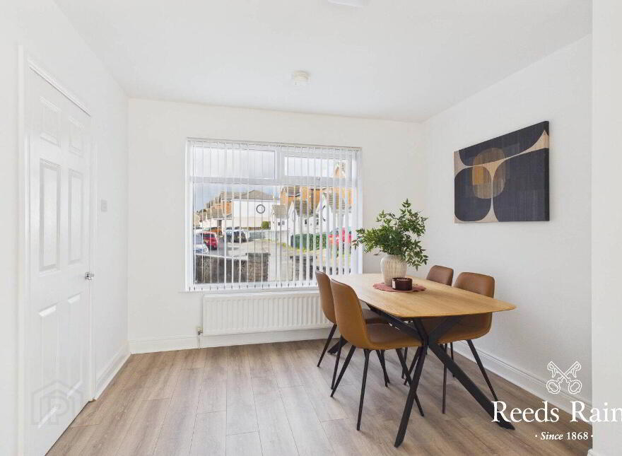 23 Bute Park, Dundonald, Belfast, BT16 2NU
