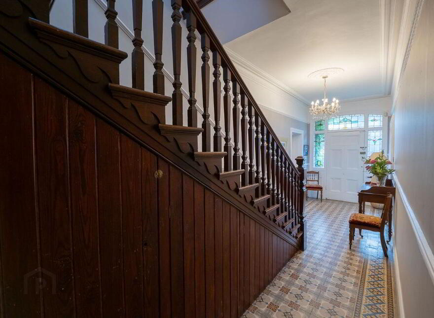 Slievenamon Road, Thurles, E41F573
