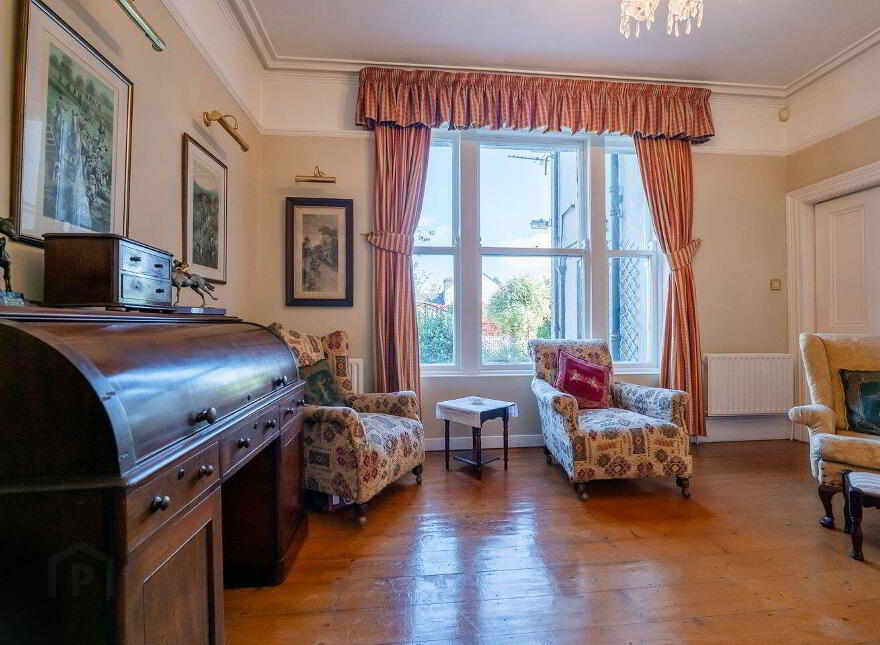 Slievenamon Road, Thurles, E41F573