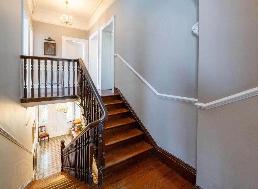 Slievenamon Road, Thurles, E41F573