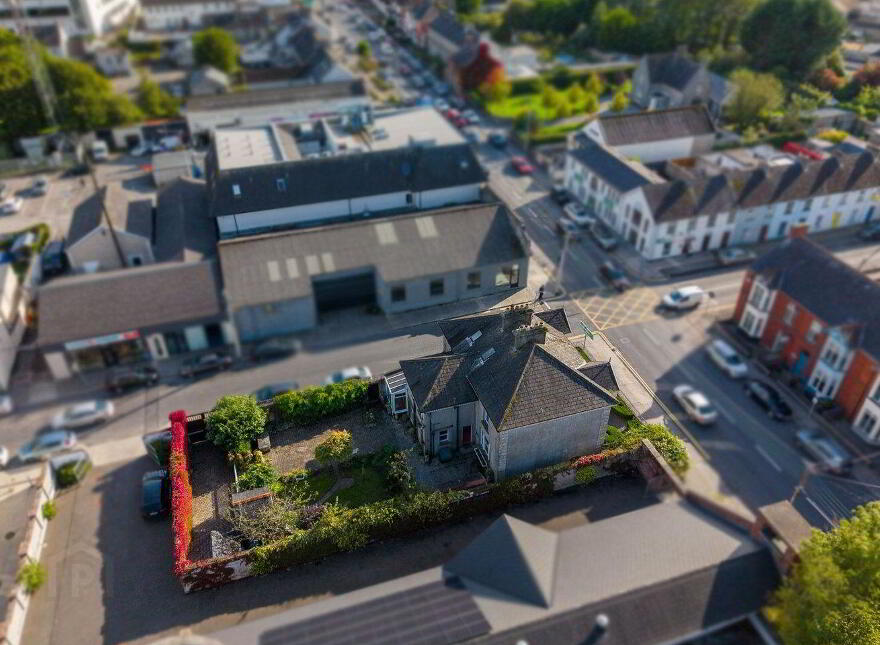 Slievenamon Road, Thurles, E41F573