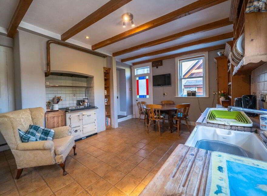Slievenamon Road, Thurles, E41F573