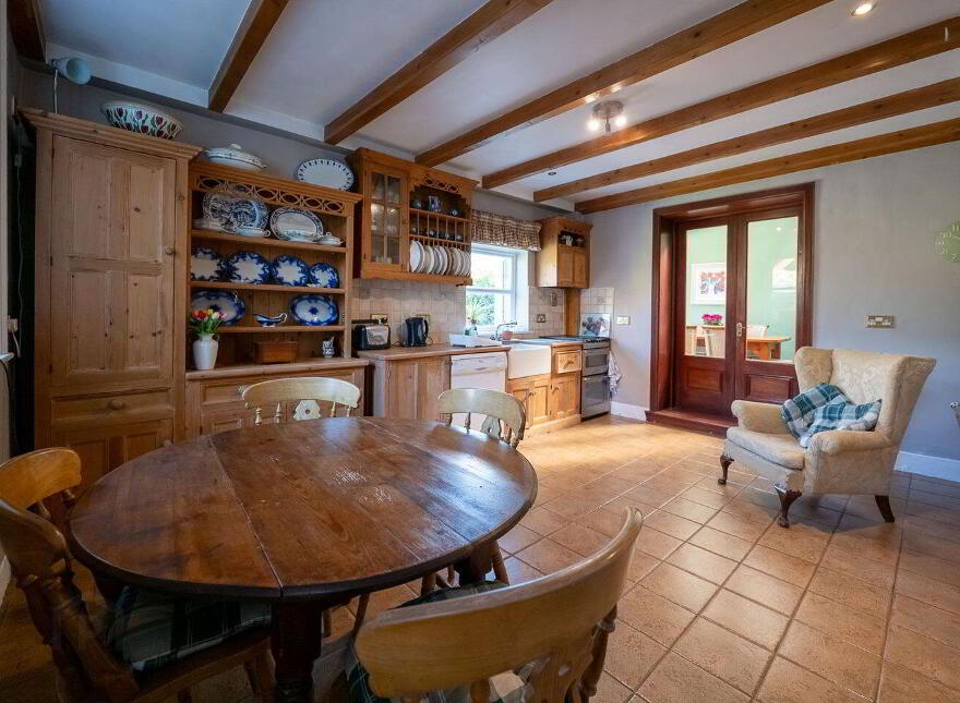 Slievenamon Road, Thurles, E41F573