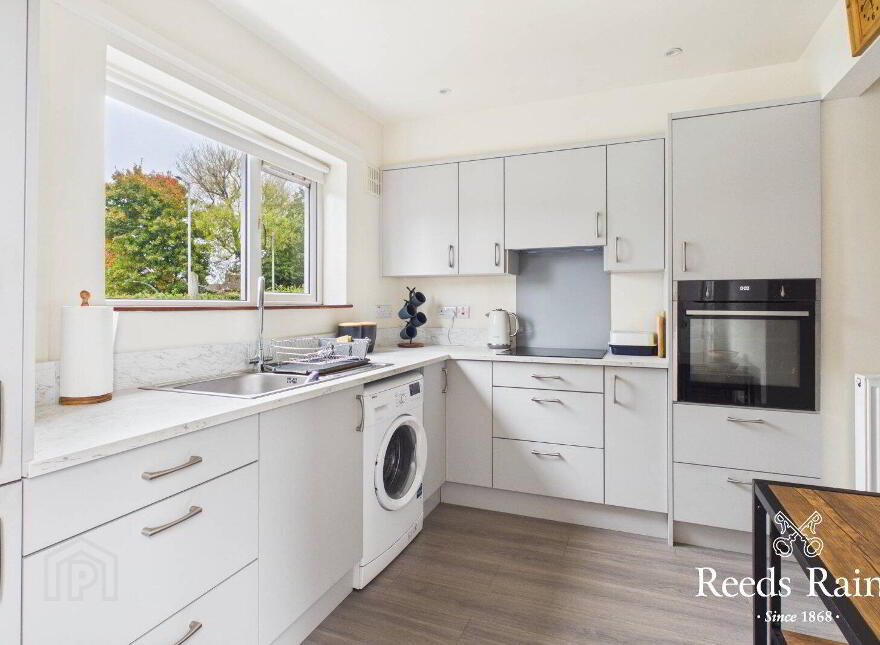 3 Knocknagoney Gardens, Belfast, BT4 2QA